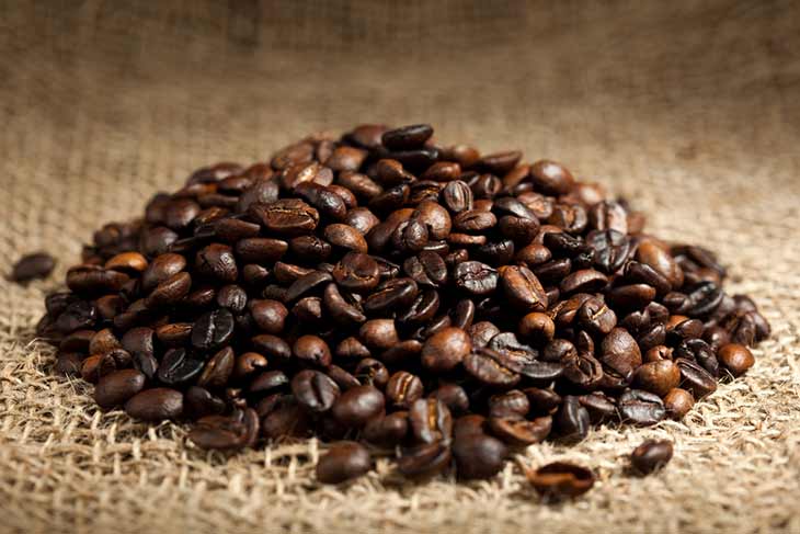Roasted coffee beans